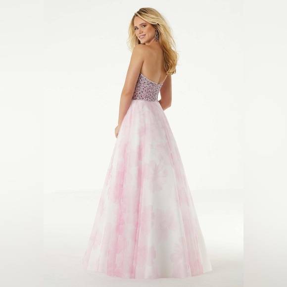 MORILEE PROM 45071 - Picture 2 of 12